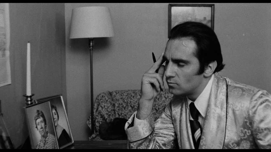Screen capture from The Honeymoon Killers