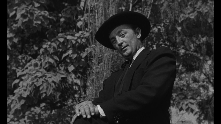 Screen capture from The Night of the Hunter