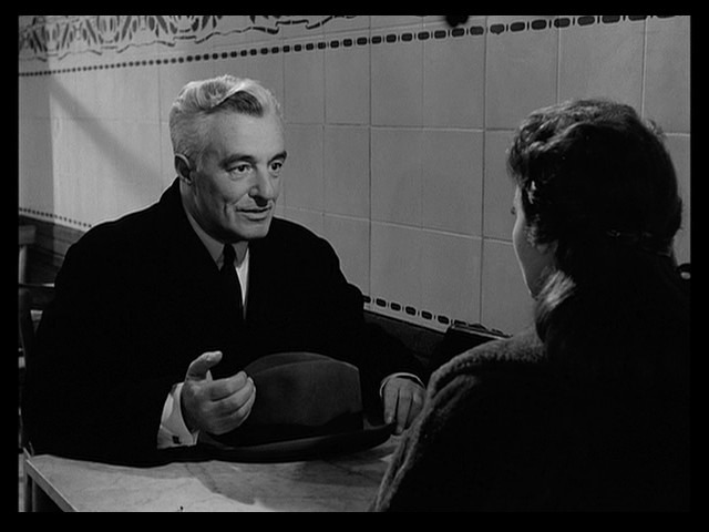 Screen capture from Il Generale Della Rovere