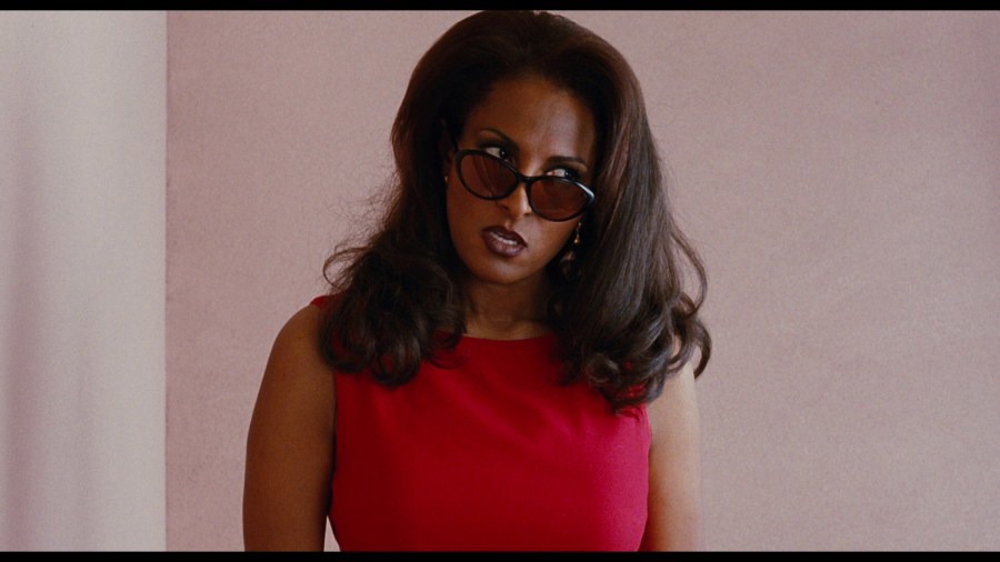 Screen capture from Jackie Brown