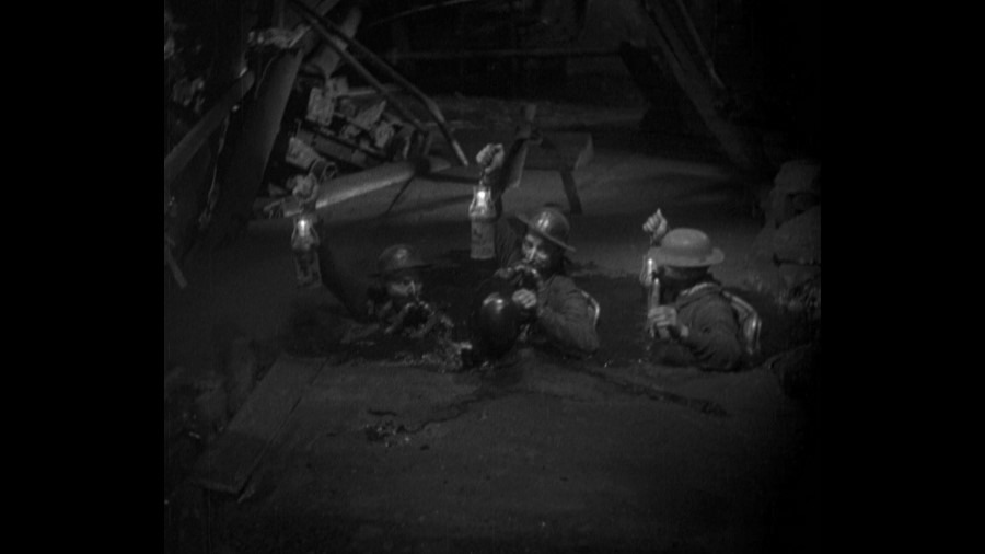Screen capture from Kameradschaft