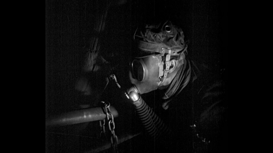 Screen capture from Kameradschaft