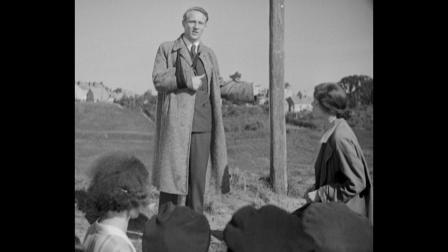Screen capture from Kameradschaft
