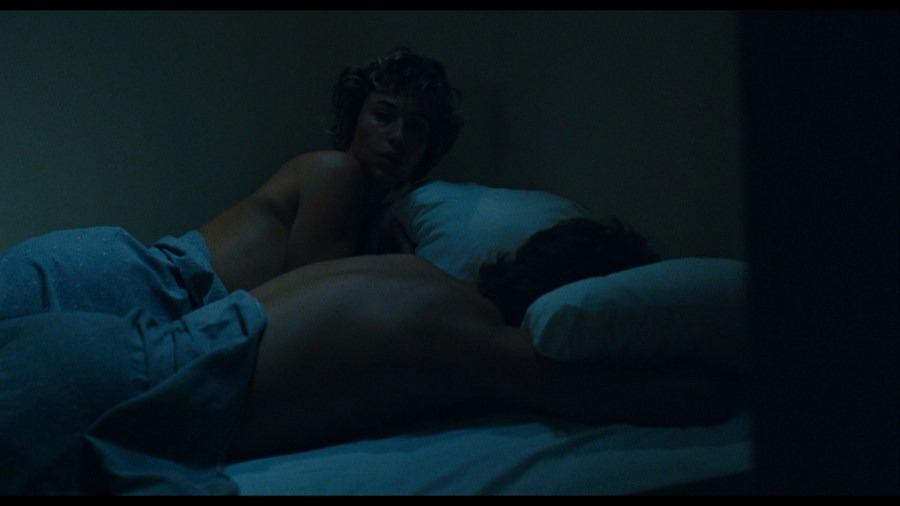 Screen capture from The Kid with a Bike