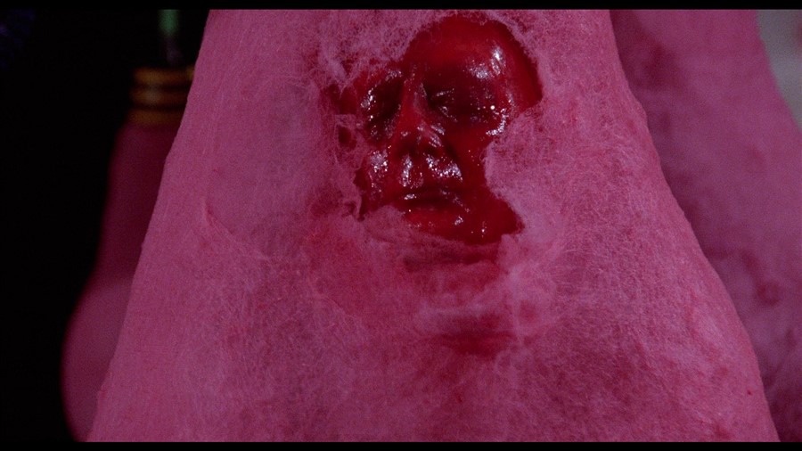 Screen capture from Killer Klowns from Outer Space