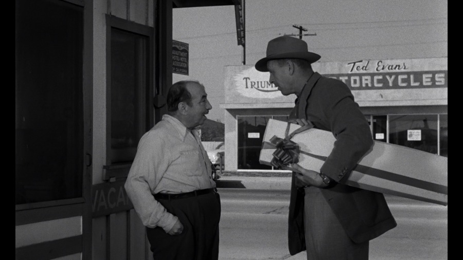 Screen capture from The Killing + Killer's Kiss