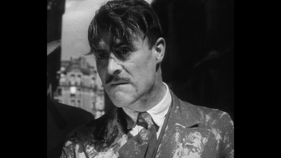 Screen capture from L'Age d'or / Un Chien Andalou