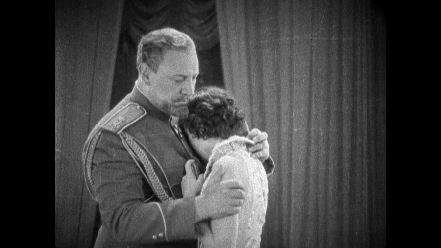 Screen capture from The Last Command