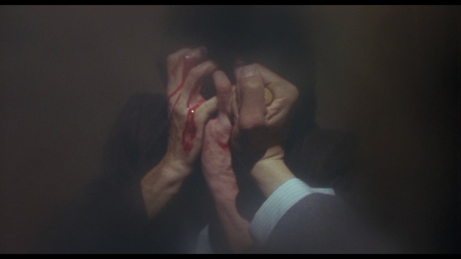 Screen capture from Eyes of Laura Mars