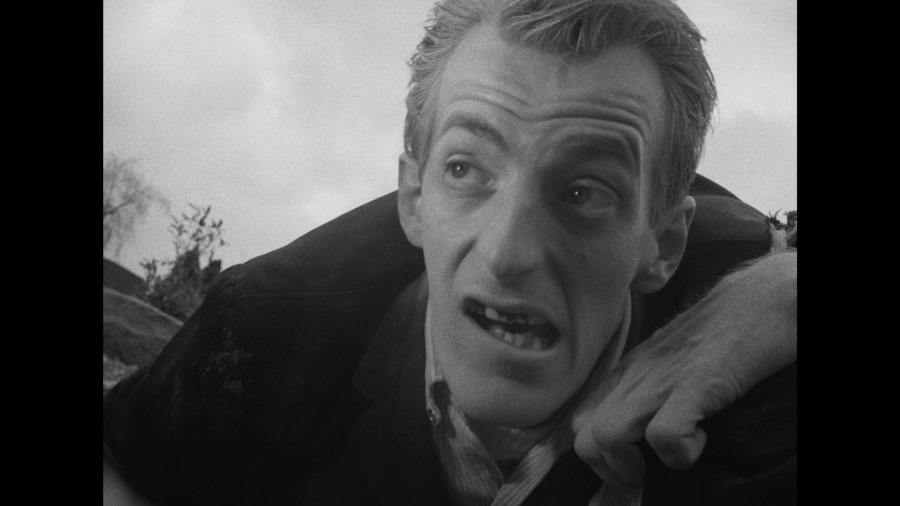 Screen capture from Night of the Living Dead