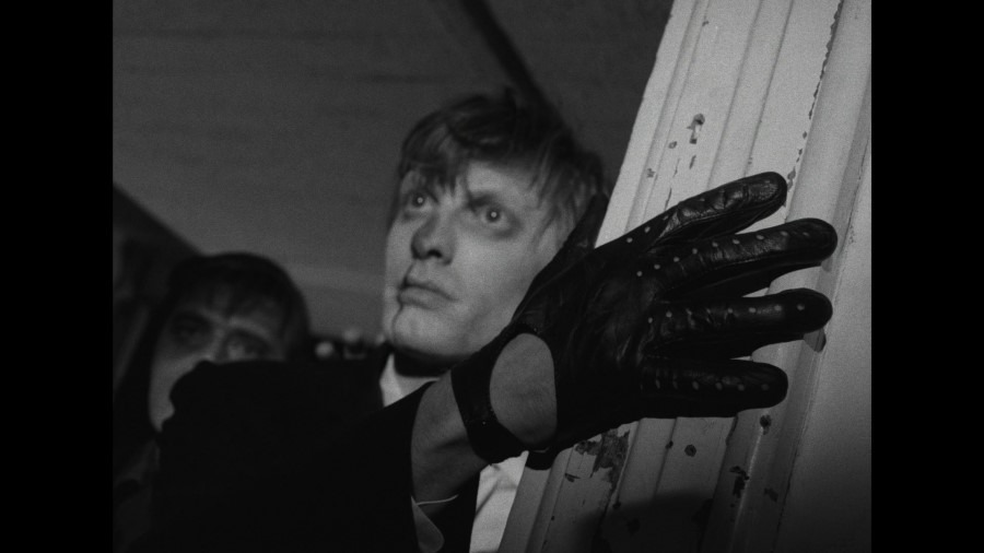 Screen capture from Night of the Living Dead