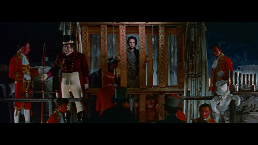 Screen capture from Lola Montès