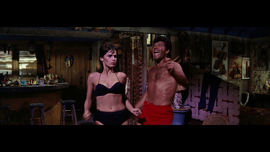 Screen capture from It's a Mad, Mad, Mad, Mad World