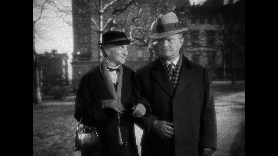 Screen capture from Make Way for Tomorrow