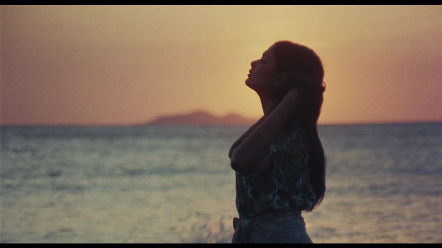 Screen capture from Manila in the Claws of Light