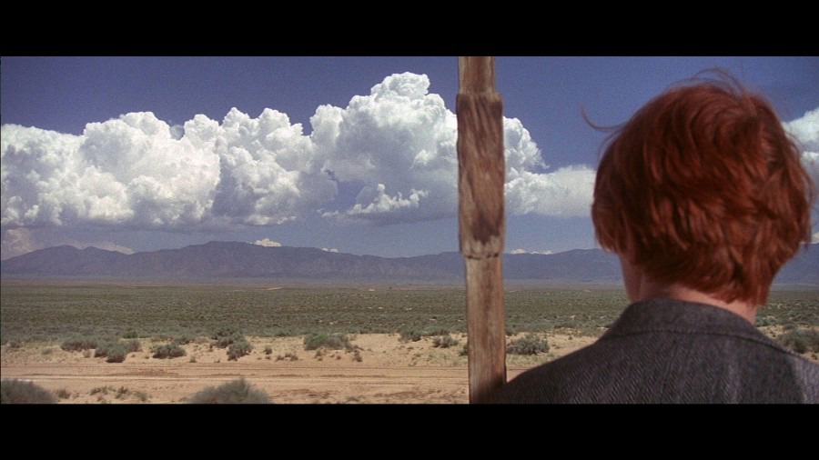 Screen capture from The Man Who Fell to Earth