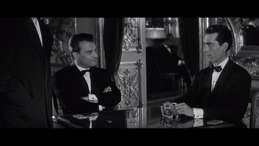 Screen capture from Last Year at Marienbad