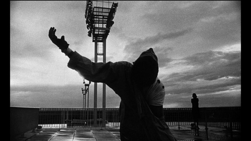 Screen capture from La Jetée | Sans Soleil