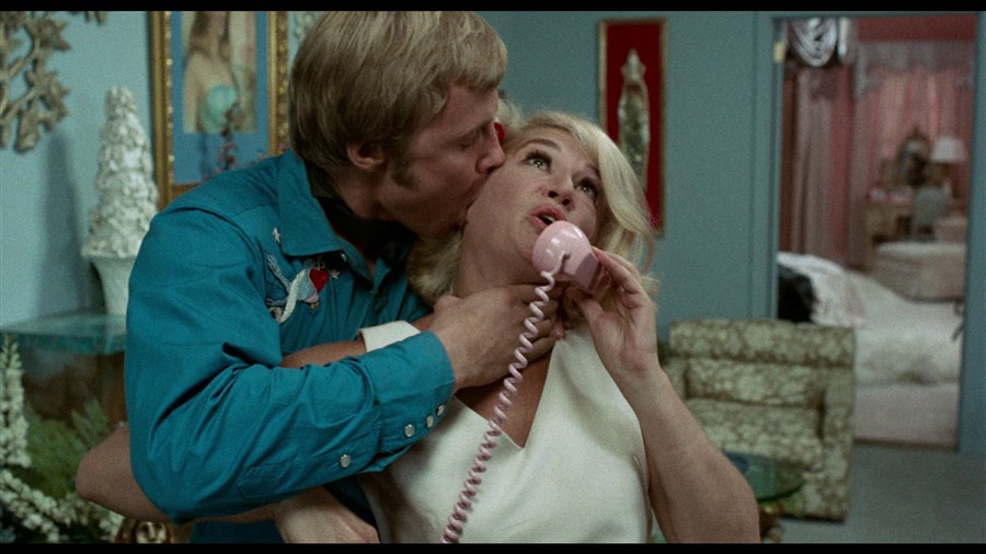 Screen capture from Midnight Cowboy