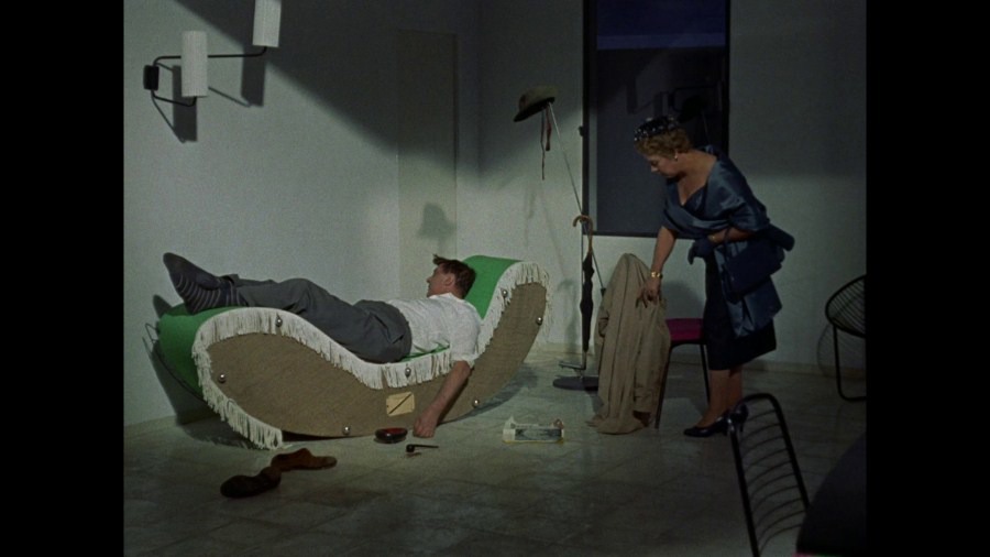 Screen capture from Mon oncle