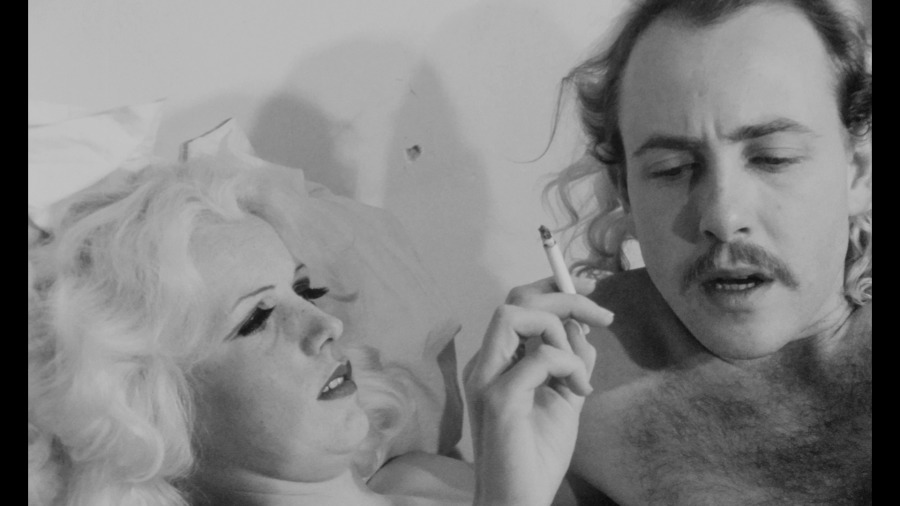 Screen capture from Multiple Maniacs