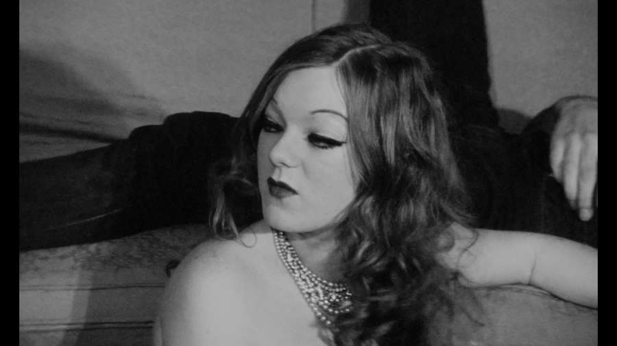 Screen capture from Multiple Maniacs