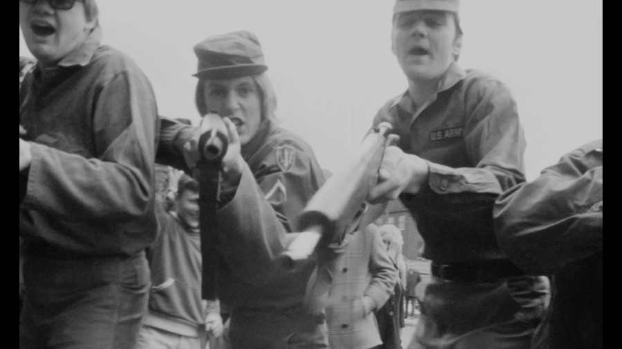 Screen capture from Multiple Maniacs