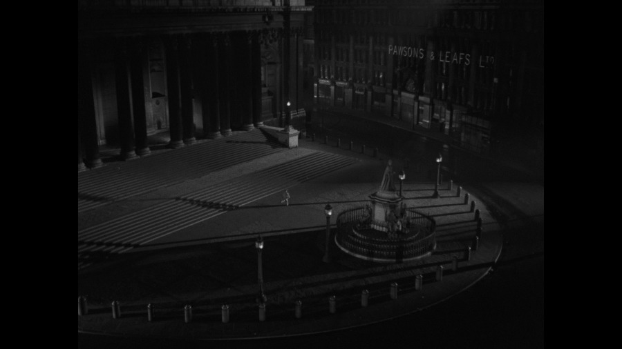 Screen capture from Night and the City