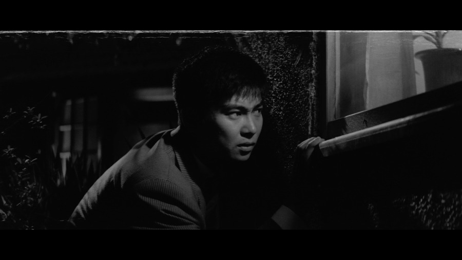 Screen capture from Nikkatsu Diamond Guys: Volume 1