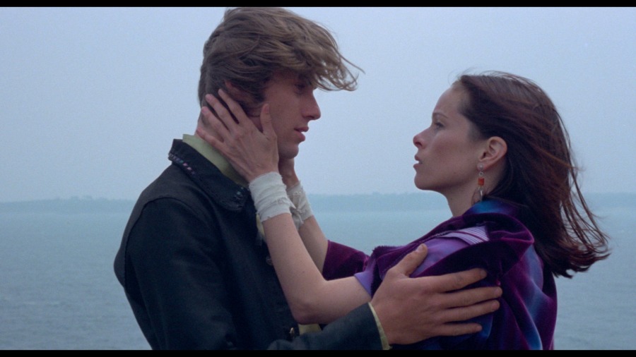 Screen capture from Noroît