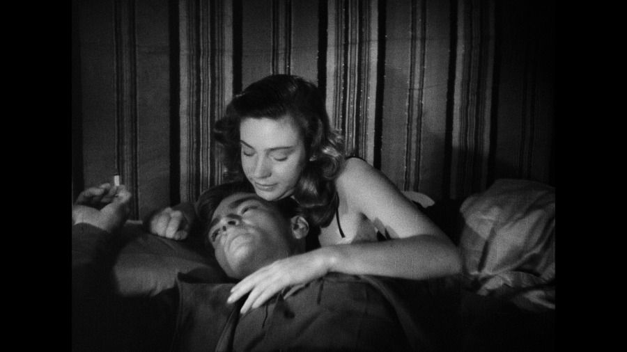 Screen capture from Paisan