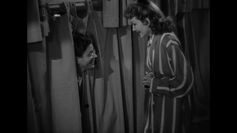 Screen capture from The Palm Beach Story