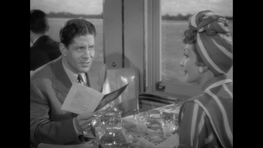 Screen capture from The Palm Beach Story