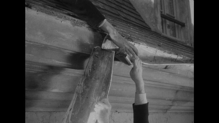Screen capture from Panique