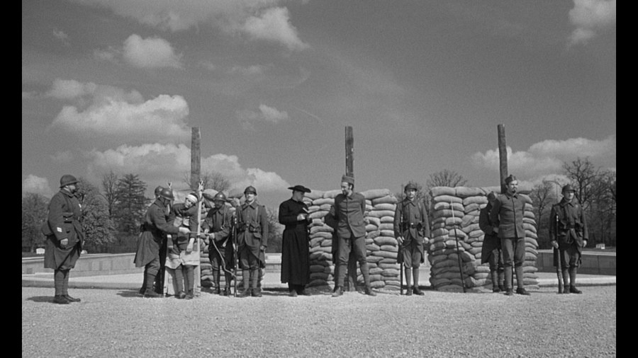 Screen capture from Paths of Glory