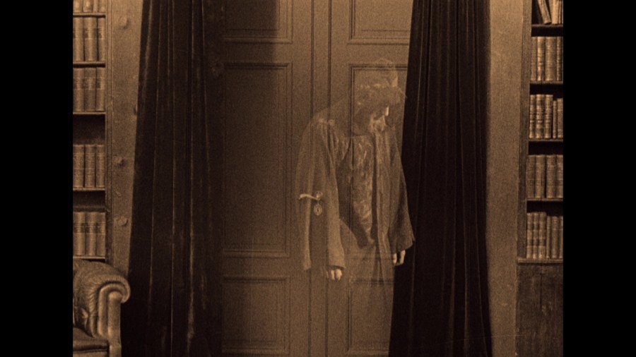 Screen capture from The Phantom Carriage