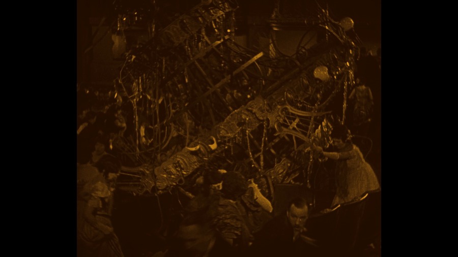Screen capture from The Phantom of the Opera
