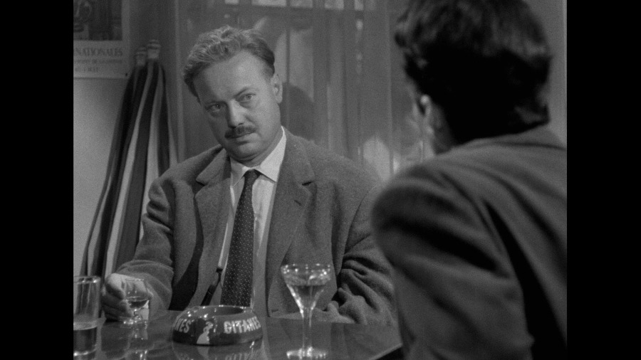 Screen capture from Pickpocket