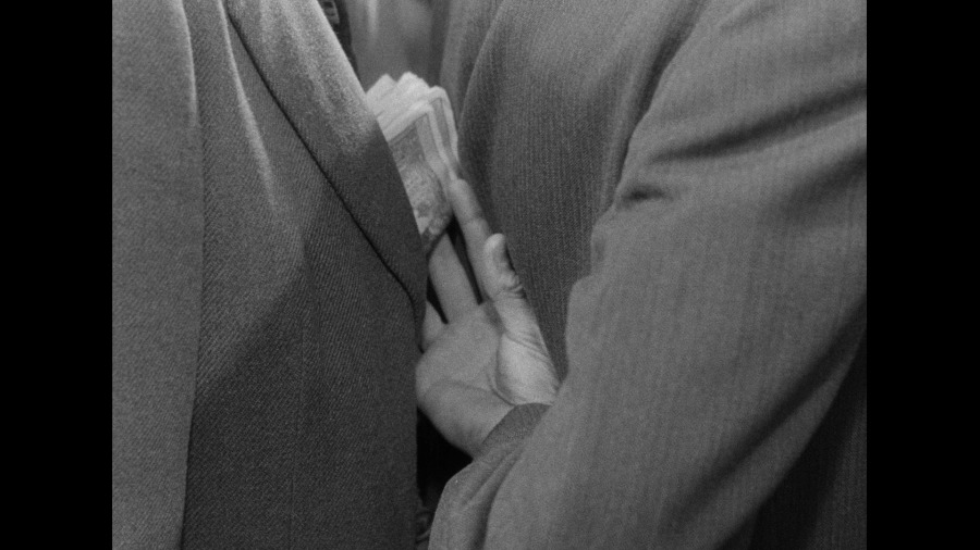Screen capture from Pickpocket