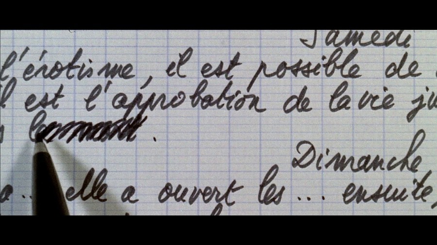 Screen capture from Pierrot le fou