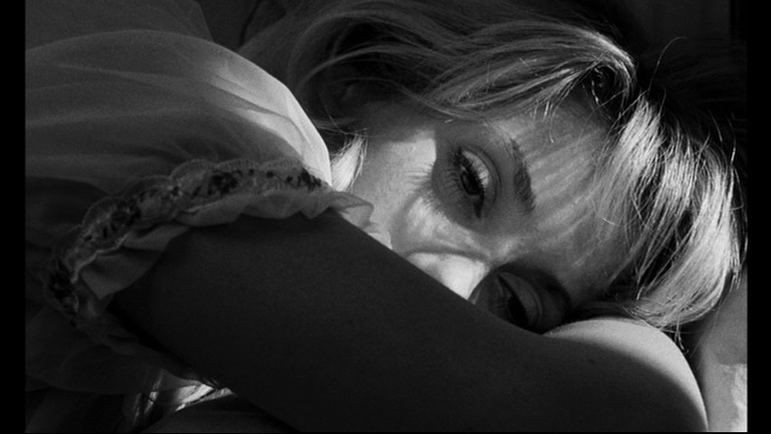 Screen capture from Repulsion