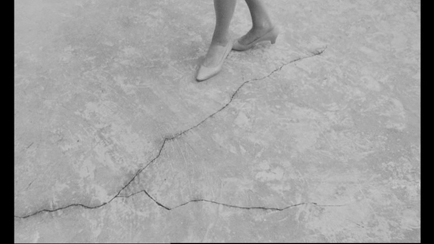 Screen capture from Repulsion