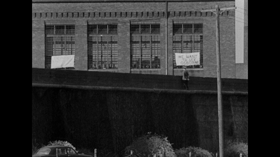 Screen capture from Riot in Cell Block 11