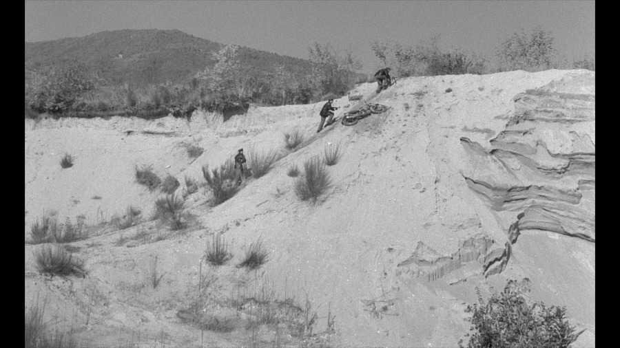 Screen capture from Classe tous risques