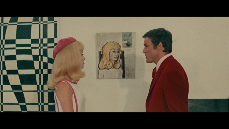 Screen capture from The Young Girls of Rochefort