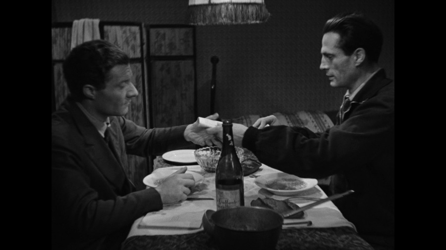 Screen capture from Rome Open City