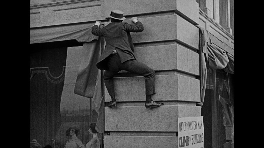 Screen capture from Safety Last!