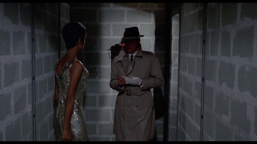 Screen capture from Le samouraï