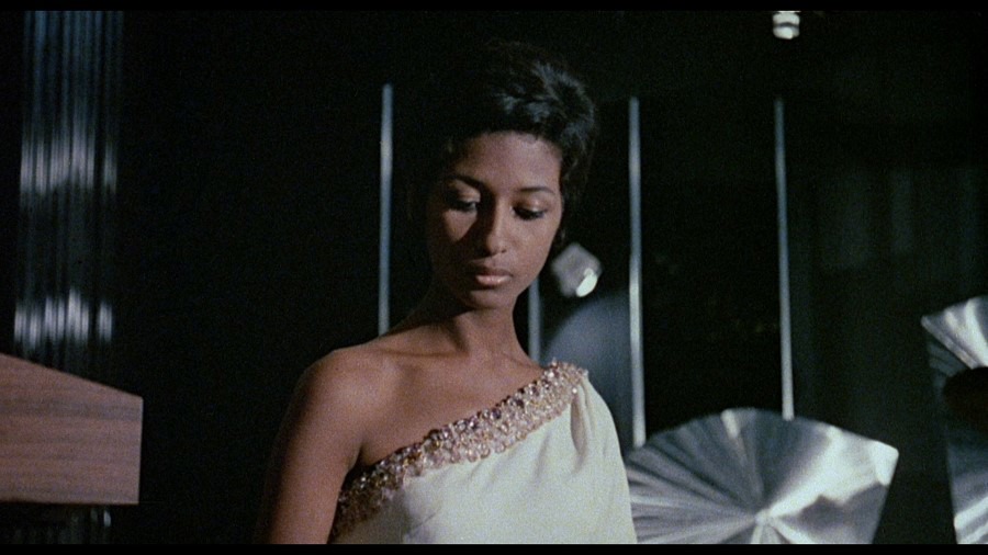 Screen capture from Le samouraï