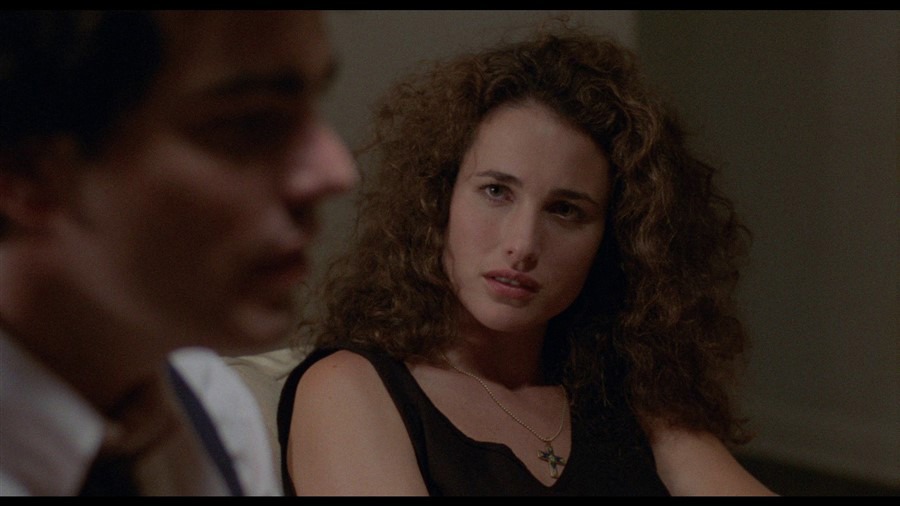 Screen capture from sex, lies, and videotape